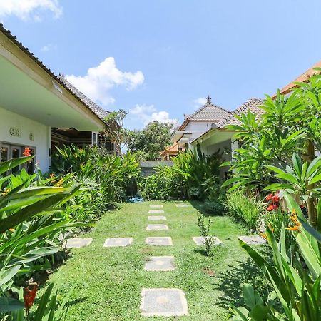 Karan Homestay Canggu Eksteriør billede